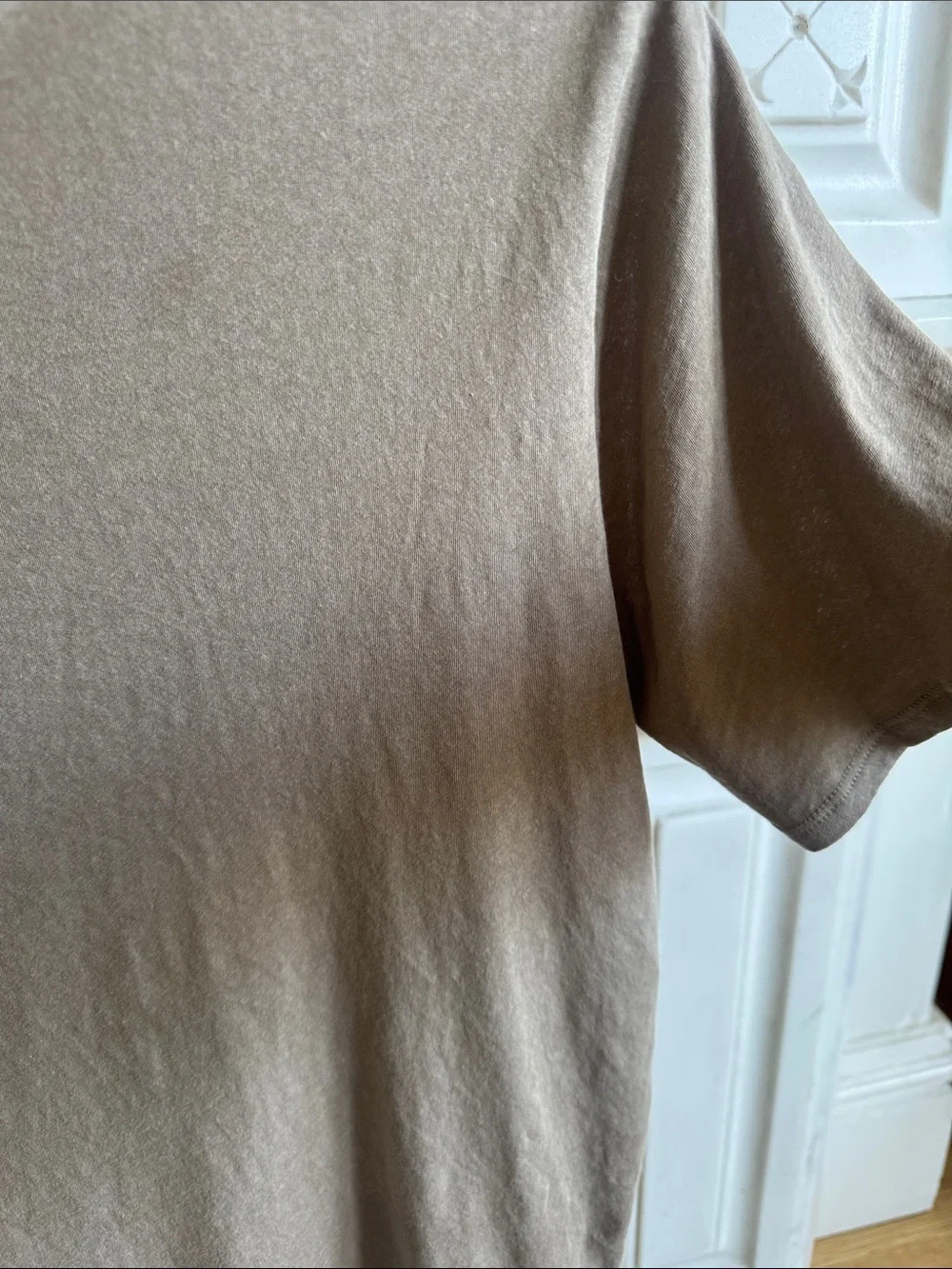 Everlane Air Tee - Picture 9 of 14